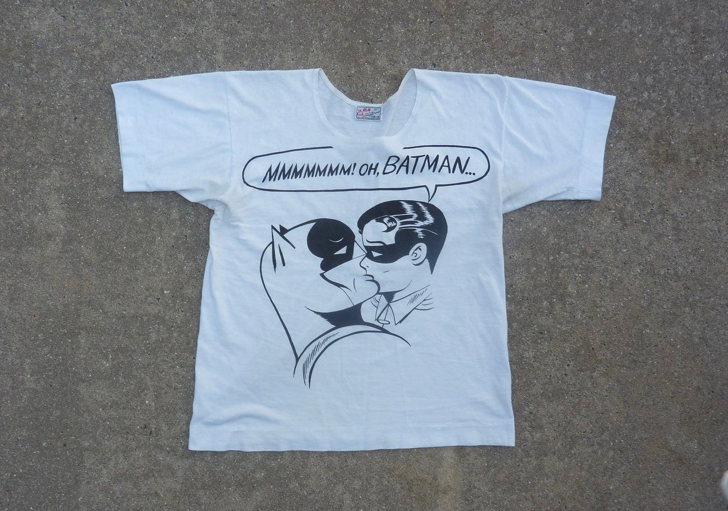 Vintage 1970s Batman Making out with Robin Insane Freaky Tshirt.