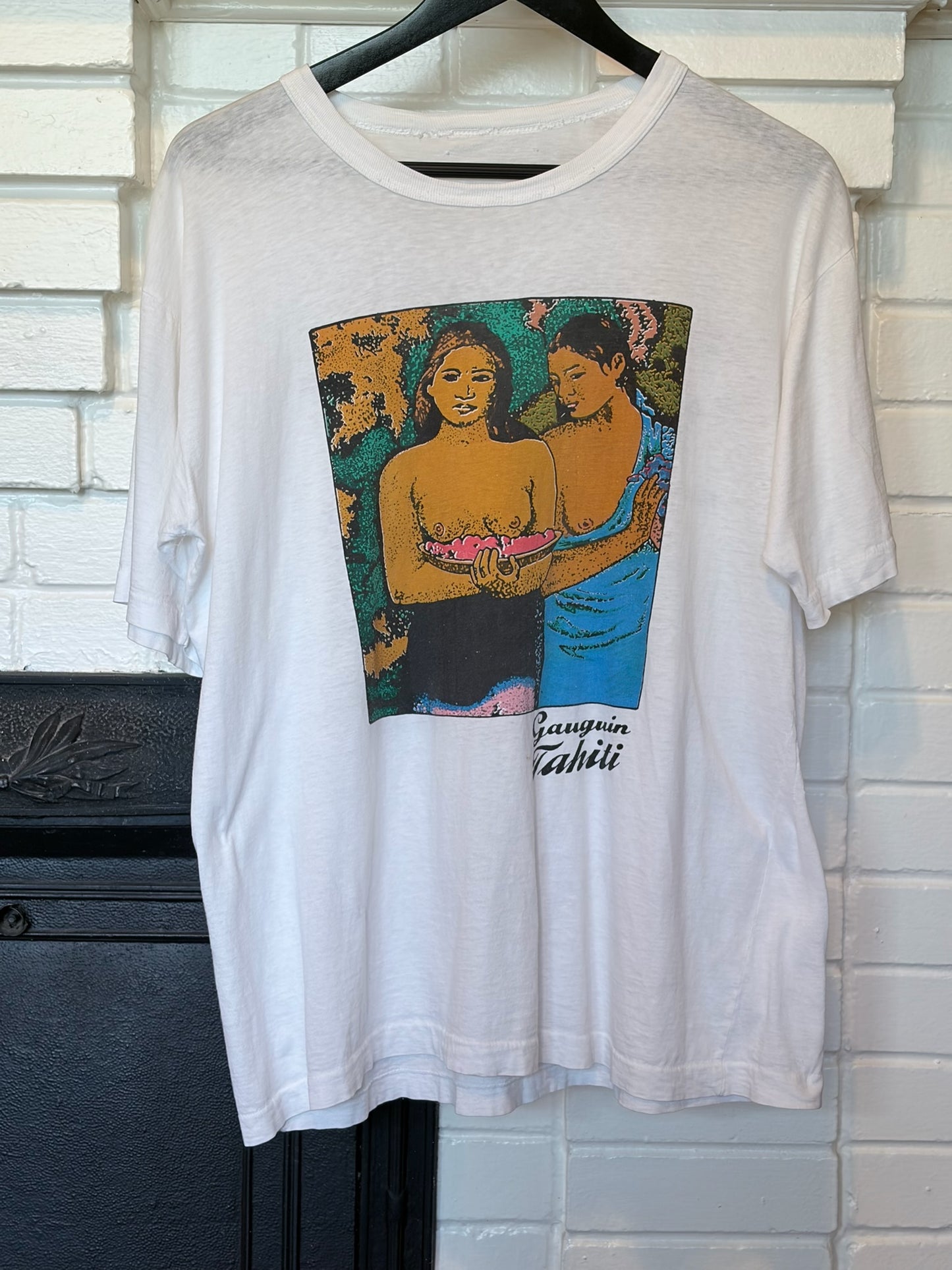 Vintage 1980s Titty Out Tahitian Art Tee shirt Size M